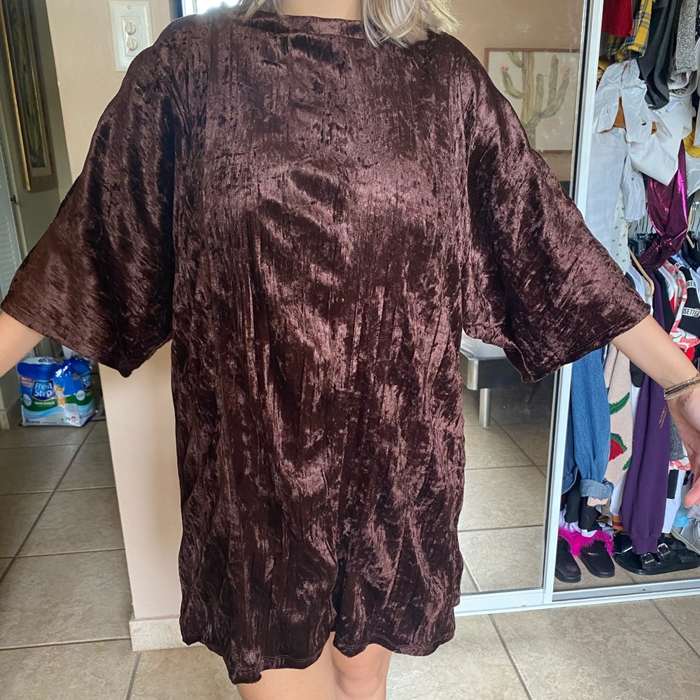 Huge brown tee in velvet